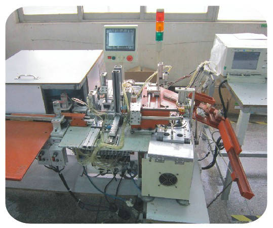 Ԅ(dng)MϙC(j)Auto-Assembly Machine